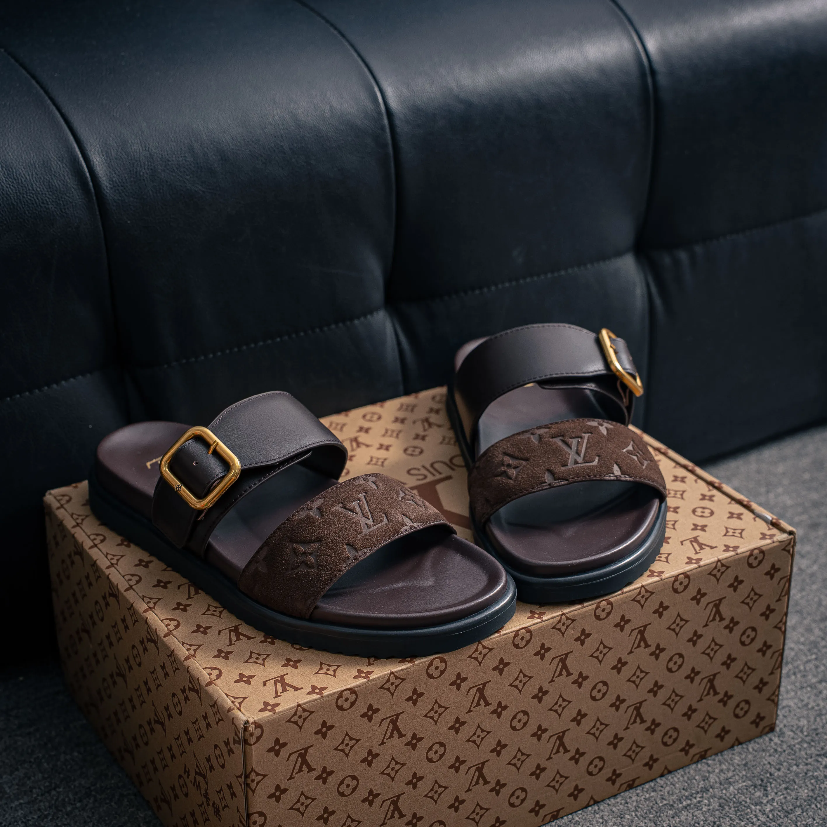 # LOUIS VUITTON ｜ 2026ss LOUIS VUITTON Venice Cowhide Leather Shoes Shoes Sandals 。 Cowhide Leather ，Shoes